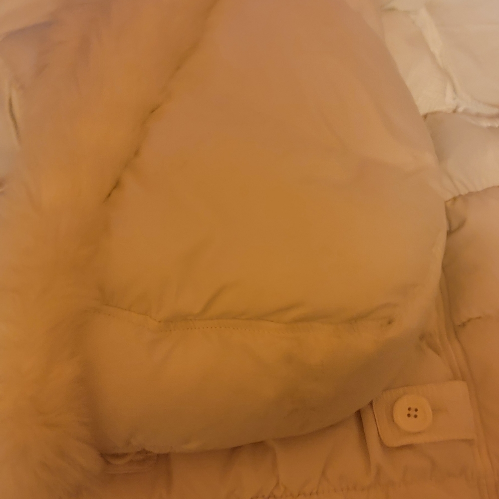 Girls Coat - Picture 10 of 11